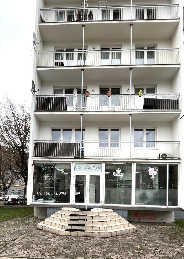 Sunset Apartment Aircon - Self Check-In 24H Wrocław Eksteriør billede